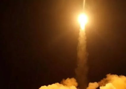 جيش الاحتلال: اعتراض صاروخ باليستي أطلق من اليمن