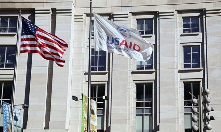 قاض يأمر بوقف تنفيذ قرار ماسك إغلاق "USAID"