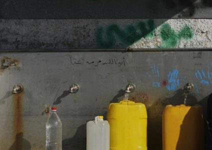 85% من مصادر المياه والصرف الصحي خرجت عن الخدمة كليا أو جزئيا في غزة