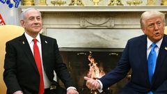 البيت الأبيض: ترامب "يدعم بالكامل" ما تقوم به إسرائيل في قطاع غزة