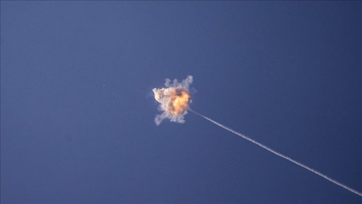 لأول مرة منذ ثلاثة شهور اسرائيل تعترض صواريخ من لبنان