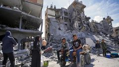 الاحتلال يواصل الإبادة في غزة ويرتكب مجازر في رفح وخان يونس