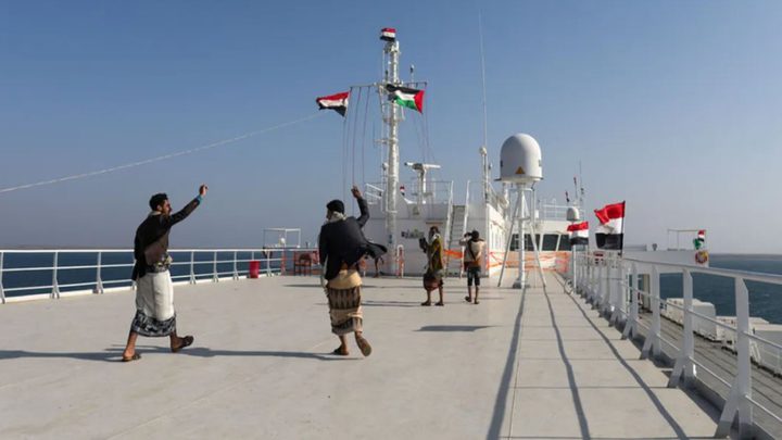 البيت الأبيض: تهديد الحوثيين يجبر 75% من سفننا على تجنب البحر الأحمر