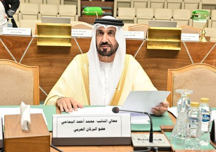 البرلمان العربي يدين إعلان الاحتلال إنشاء وكالة لتهجير الشعب الفلسطيني من غزة