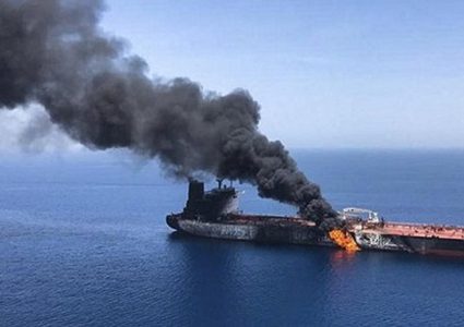 أنصار الله تعلن استهداف حاملة طائرات أمريكية ومهاجمة أهداف عسكرية بإسرائيل