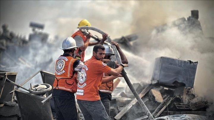 الهلال: طواقمنا تنجح بالوصول إلى تل السلطان وتنتشل أحد جثامين الدفاع المدني