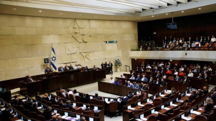 "الكنيست" تقر تعديلًا يمنح الحكومة السيطرة على تعيين القضاة