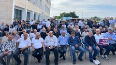 المئات من أهالي الـ48 يشاركون في مسيرة ذكرى يوم الأرض الـ49