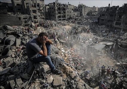 ثلاثة شهداء بقصف الاحتلال مخيم جباليا