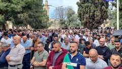 75 الفا يؤدون الجمعة الأخيرة من رمضان في المسجد الأقصى