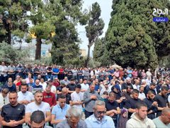 75 الفا يؤدون الجمعة الأخيرة من رمضان في المسجد الأقصى
