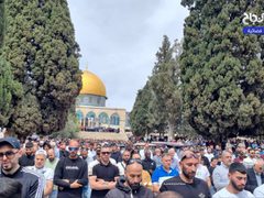 75 الفا يؤدون الجمعة الأخيرة من رمضان في المسجد الأقصى