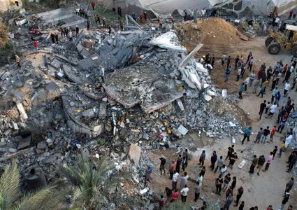 هآرتس: جيش الاحتلال قتل 300 فلسطيني في ساعات استئناف الحرب على غزة