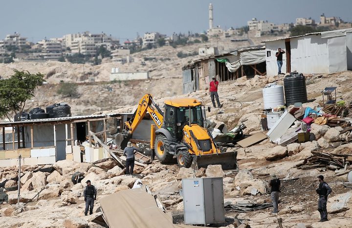 الاحتلال يهدم بركسا زراعيا قيد الإنشاء في الأغوار الشمالية
