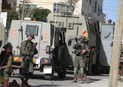 الاحتلال يعتقل خمسة مواطنين من طمون