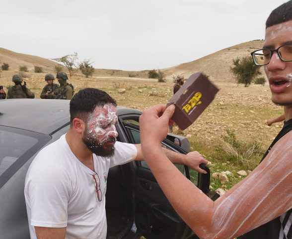 إصابة 4 مواطنين إثر هجوم للمستوطنين على متنزهين في العوجا شمال أريحا