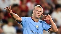 "مصائب قوم".. هالاند يمنح مرموش وصلاح فرصة تحقيق الأحلام