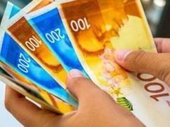 ابو الرب :الحكومة تسعى لصرف الرواتب قي الأيام القادمة