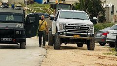 جيش الاحتلال جلب المستوطنين معه خلال عملية هدم المنازل في منطقة التعاون داخل مدينة نابلس.