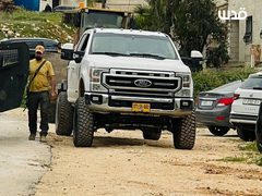 جيش الاحتلال جلب المستوطنين معه خلال عملية هدم المنازل في منطقة التعاون داخل مدينة نابلس.