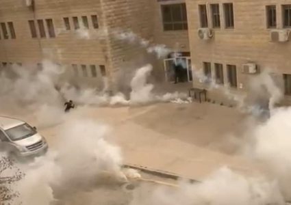 محافظة القدس: ما جرى في حرم جامعة القدس عدوان وتصعيد خطير