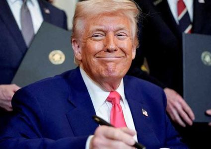 ترمب يدعو إلى الهدوء: كل شيء سيجري على ما يرام