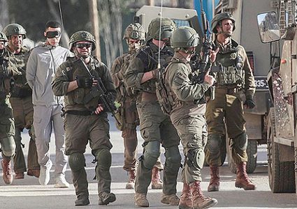 عدوان متصاعد: اقتحامات واعتقالات في نابلس وجنين وشهيدة في سلفيت