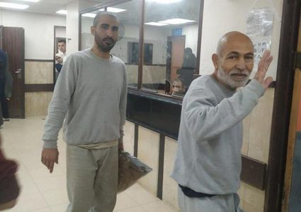 الاحتلال يفرج عن نحو 80 معتقلا من قطاع غزة