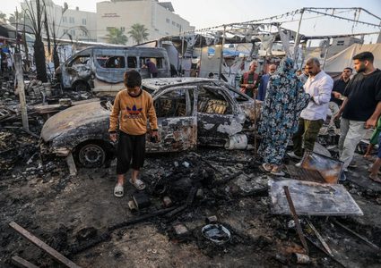 إسرائيل تواصل نسف منازل الفلسطينيين في قطاع غزة