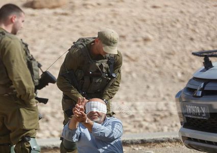 قوات الاحتلال تعتدي على ثلاثة مواطنين وتصيبهم بجروح خلال اقتحامها البيرة