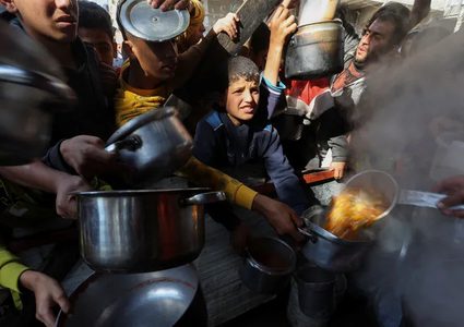 (أونروا): المخزونات نفدت ونواجه مرة أخرى احتمال حدوث المجاعة في غزة