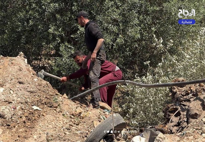 آثار الدمار الذي خلفه الاحتلال بعد عمليات تجريف في محيط بلدة برقين