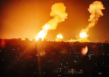 ارتفاع ضحايا العدوان الامريكي على رأس عيسى الى ٧٤ شهيدا