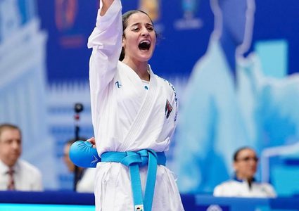 بطلة الكاراتية الفلسطينية مريم بشارات تتصدر الرقم القياسي العالمي