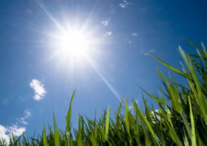 الطقس: الحرارة أعلى من معدلها السنوي بحوالي 6 درجات