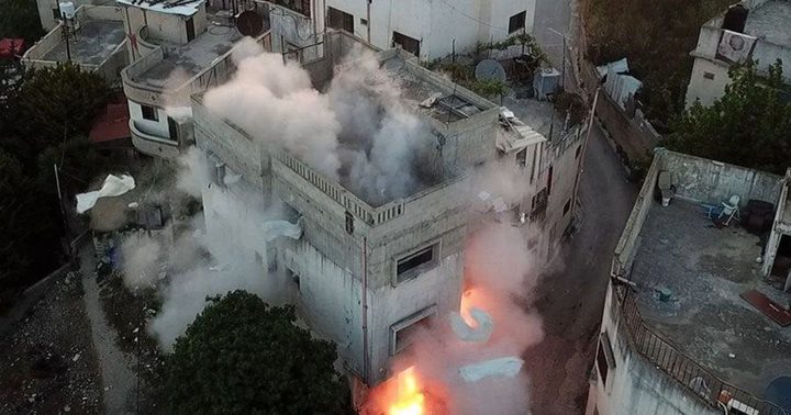 تفجير منزل الشهيد المقدسي محمد شهاب ومواصلة احتجاز جثمانه