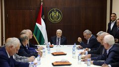 ما الفرق بين نائب رئيس اللجنة التنفيذية ونائب رئيس السلطة .. وكيف يتم انتخابهما؟