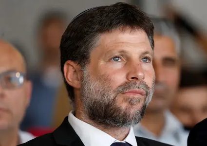 سموتريتش يهدد بالاستقالة من الحكومة: لن أقبل إدخال مساعدات إلى قطاع غزة