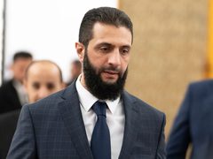 الرئيس السوري لـ "نيويورك تايمز": "أي فوضى في سوريا ستضر بالعالم أجمع"