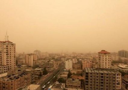 حالة الطقس: أجواء خماسينية شديدة الحرارة ومغبرة وتحذير من التعرض لأشعة الشمس