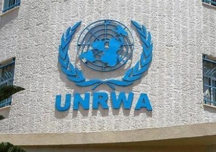 الأونروا: إمدادات الدقيق نفدت في غزة ولم يبق في المخازن سوى 250 طردا غذائيا