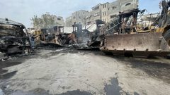 معاناة متفاقمة .. الدفاع المدني: الاحتلال استهدف الجرافات التي دخلت القطاع مؤخرا