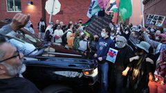 محتجون بجامعة ييل الأمريكية يلقون زجاجات المياه على بن غفير