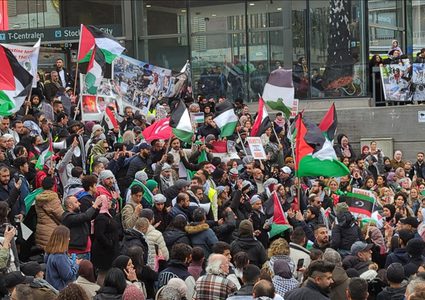 تظاهرة في ستوكهولم تنديدا بعدوان الاحتلال على غزة ورفضا للتهجير القسري