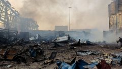 إيران: ارتفاع حصيلة انفجار ميناء رجائي إلى 70 قتيلا