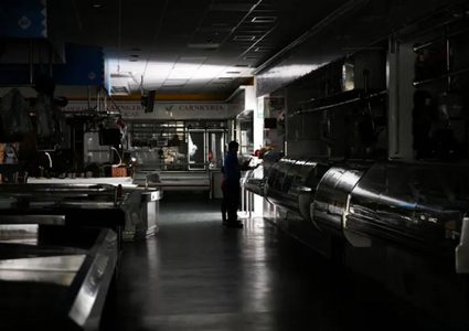 عودة التيار الكهربائي في إسبانيا والبرتغال بعد انقطاع واسع شل مرافق الحياة