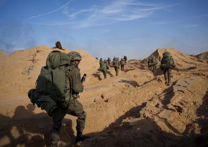 مقتل جنديين إسرائيليين وإصابة 4 في انفجار لغم في رفح