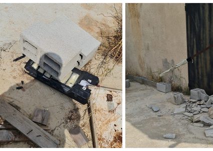 مستوطنون يخربون غرفة زراعية في بلدة قراوة بني حسان