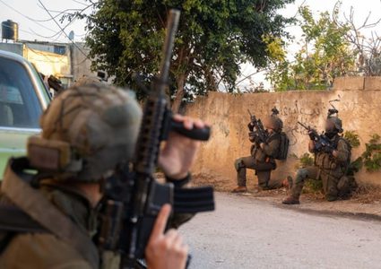 الجيش الاسرائيلي يستدعي عشرات جنود الاحتياط لتوسيع عملية غزة