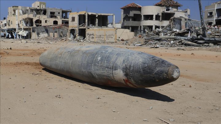 (هآرتس): أكثر من ثلاثة آلاف قنبلة أُلقيت على غزة لم تنفجر